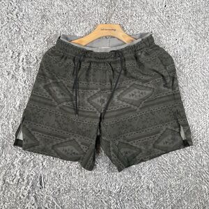 Chubbies Athletic Shorts Men’s Small Lined Stretch Beach Drawstring Aztec Aloha